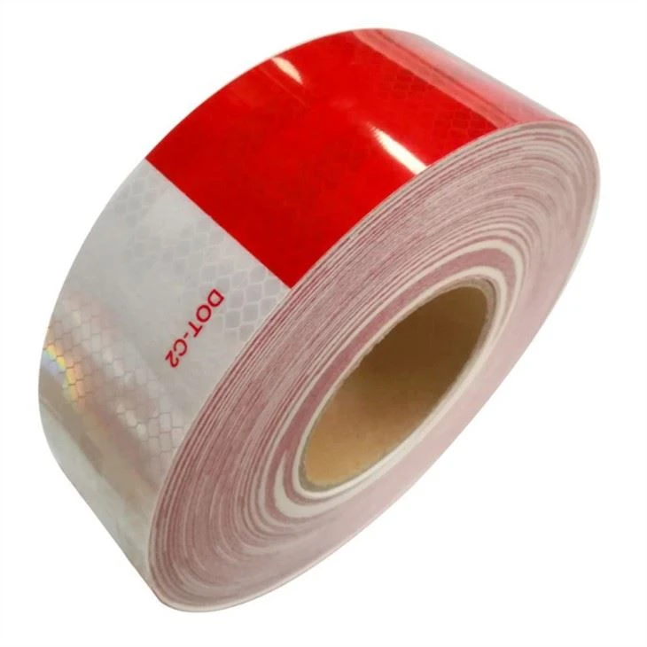 Rød hvid reflekterende tape