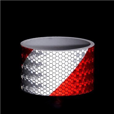 Reflekterende mikroprismatisk honningkagetape