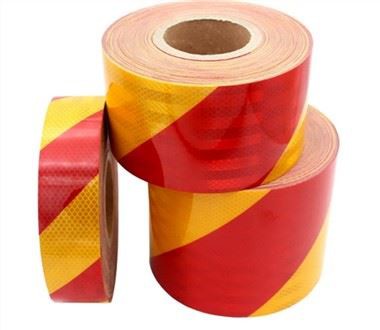 Reflekterende tape til varebiler