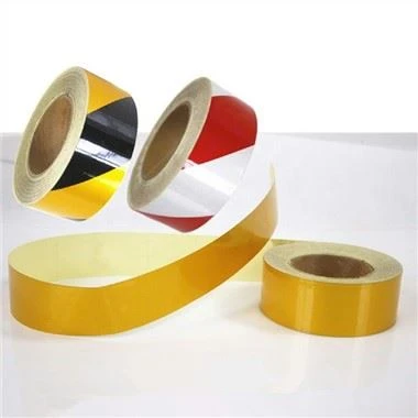 Stribet reflekterende tape