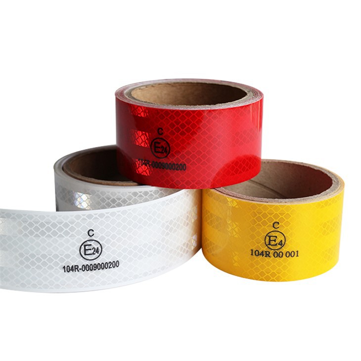 ECE 104 Synlighed tape